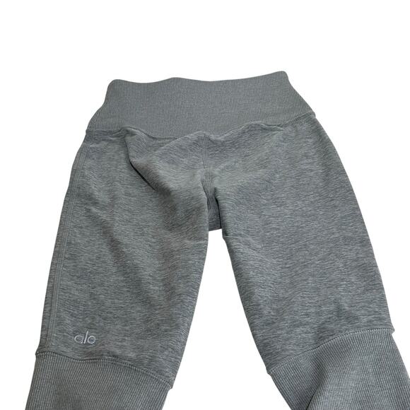Alo Yoga High Waist Moto Leggings Size XS Gray Seamless Compression Active - Picture 3 of 4